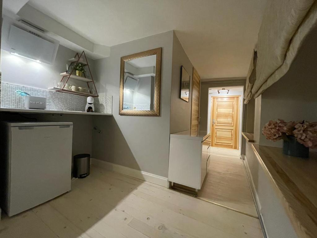 Cute Apartment For Young Travellers Riga Kültér fotó